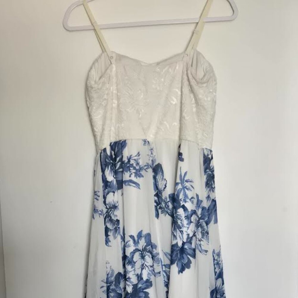 Blue Floral Sundress - Picture 2 of 5